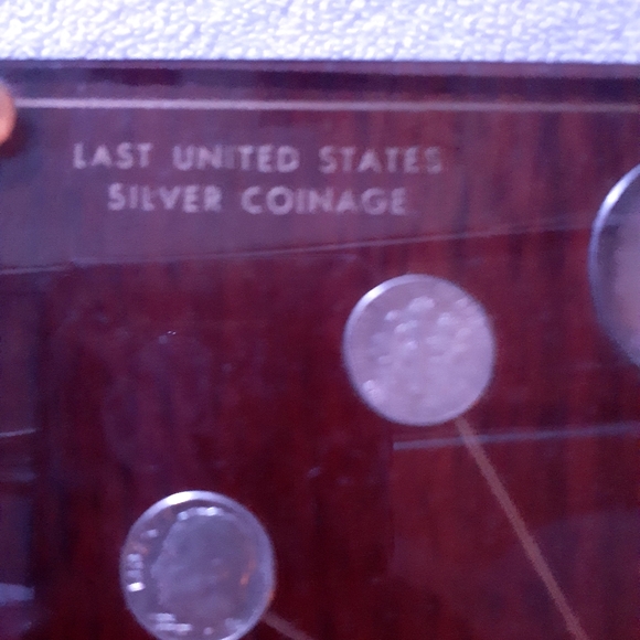 1964 Mary K clock.. - Picture 3 of 4